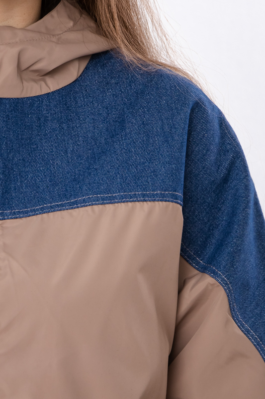 Вітровка жіноча